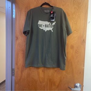 Under Armor Men’s T-Shirt Heat Gear Green One Nation Freedom Size Large NWT